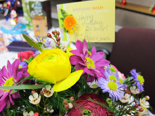 MargeeSurpriseParty-46.jpg (334113 bytes)