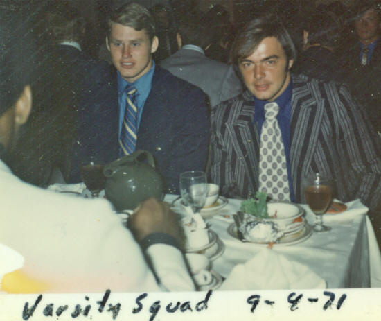 1971 09-04 Varsity Squad Dinner.jpg (229467 bytes)
